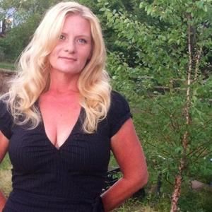 Meet your Posher, Christina